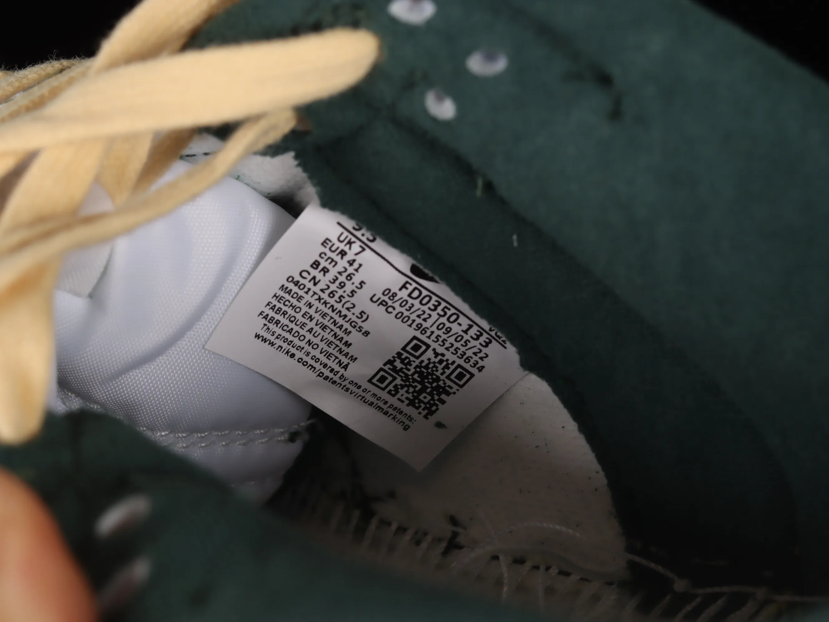 All Categories Nk SB Dunk Series Nk SB Dunk Low Low-top sneakers Nk Dunk Low SE "Noble Green" Classic Brazilian color SB low-top sports and leisure sneakers FD0350-133